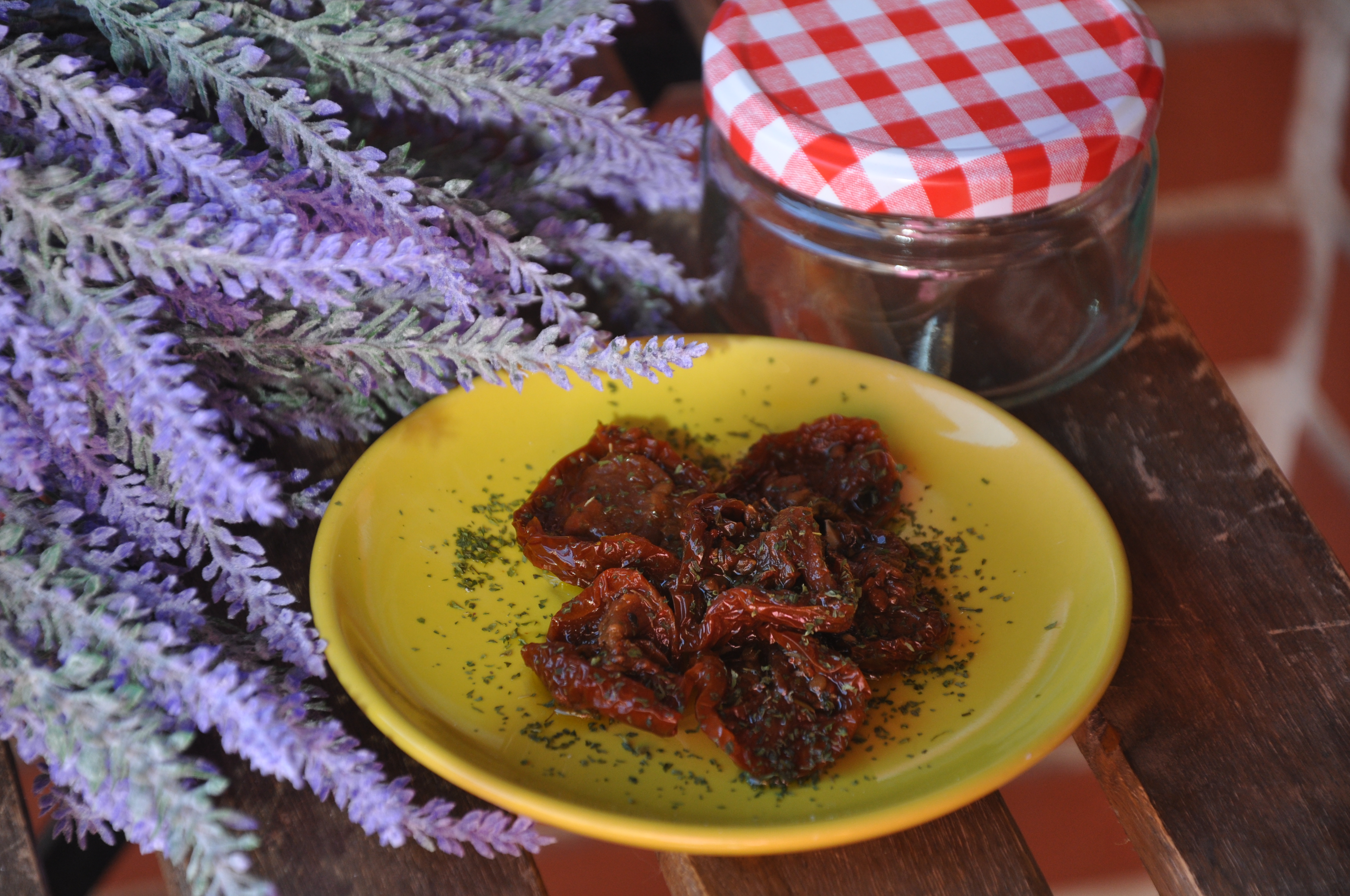 Conserva de tomate seco en aceite de oliva